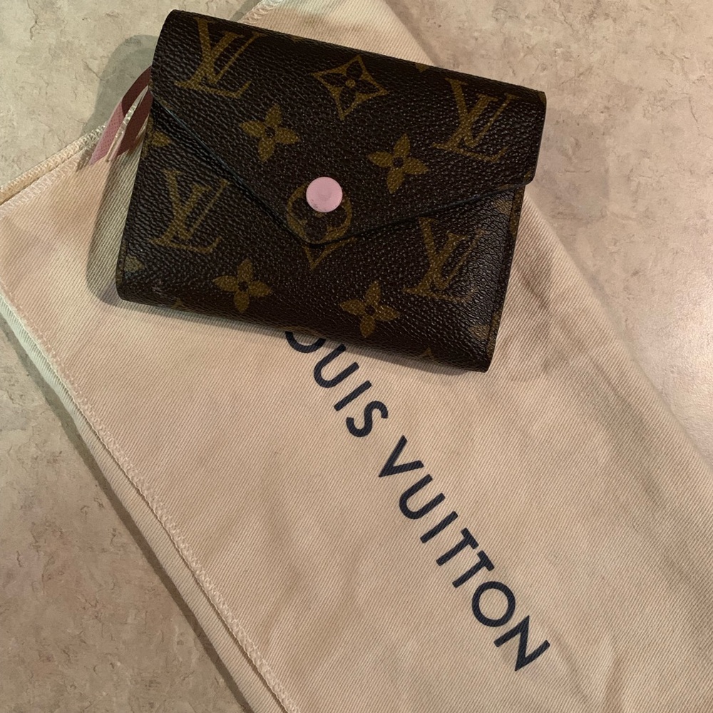 Louis Vuitton Victorine Monogram Wallet